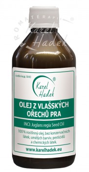 OLEJ Z PRAŽENÝCH VLAŠSKÝCH OŘECHŮ